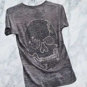 ☠ 🎸NWT Crystal Embellished t shirt Skull NWT